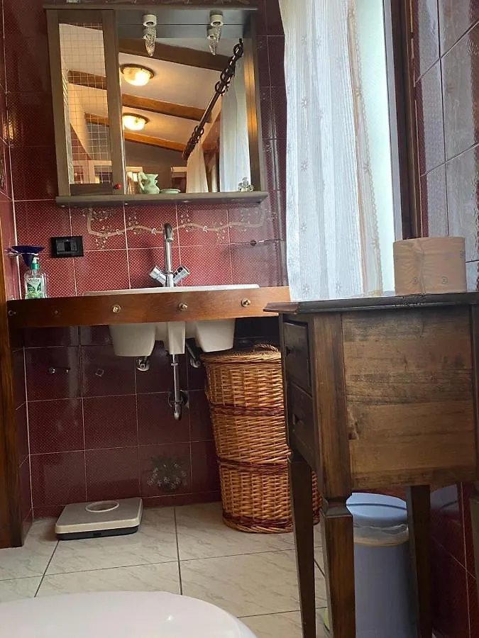 Apartment Borgo Magico A Due Passi Dalla Rocchetta Mattei