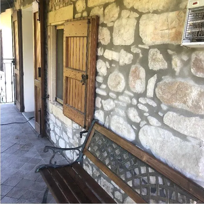 Borgo Magico A Due Passi Dalla Rocchetta Mattei Riola
