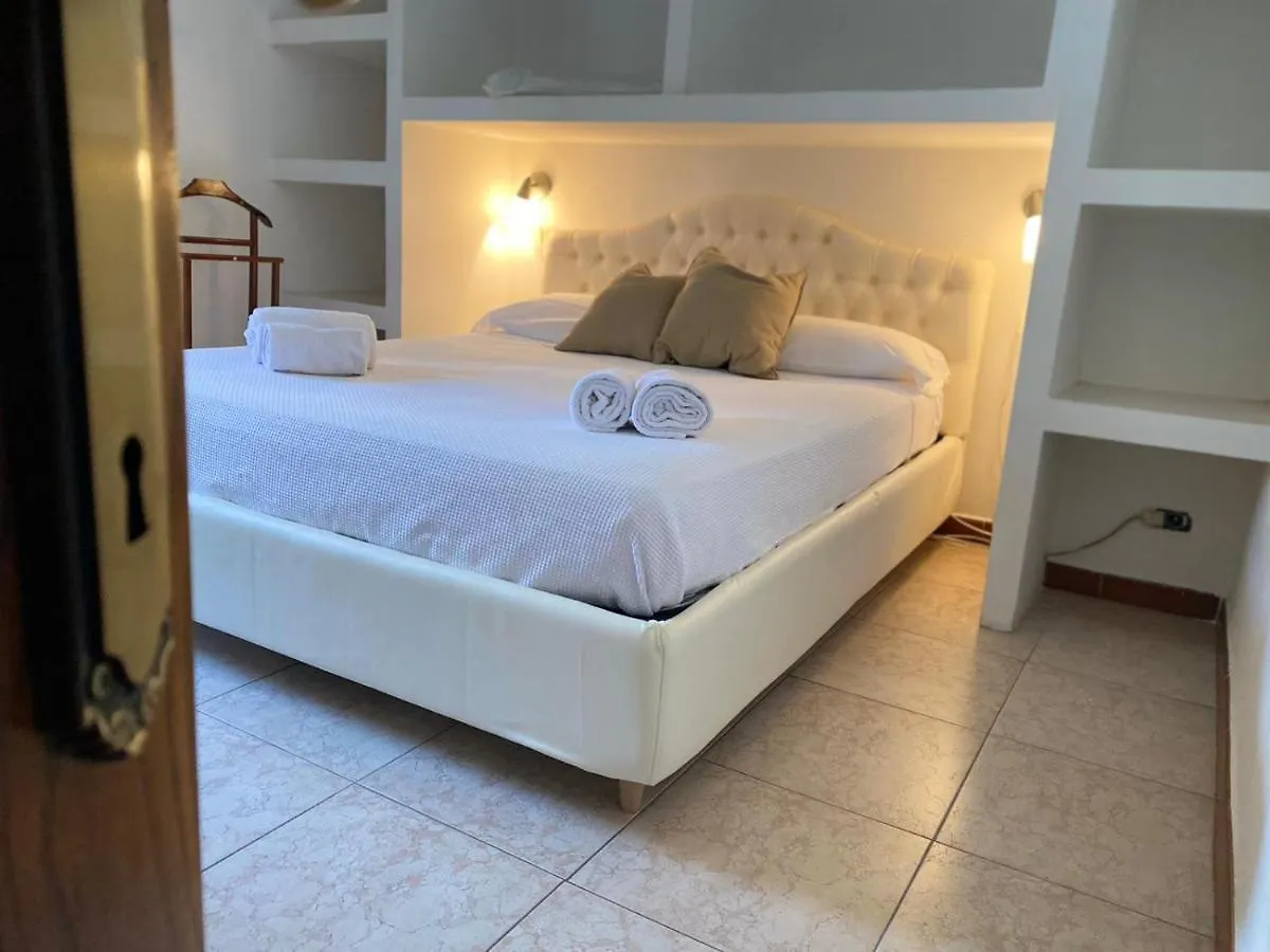 Borgo Magico A Due Passi Dalla Rocchetta Mattei 0*, Riola