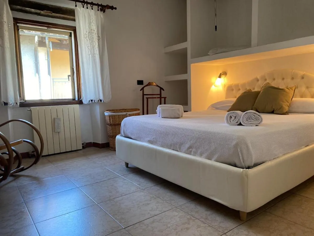 Apartment Borgo Magico A Due Passi Dalla Rocchetta Mattei Italy