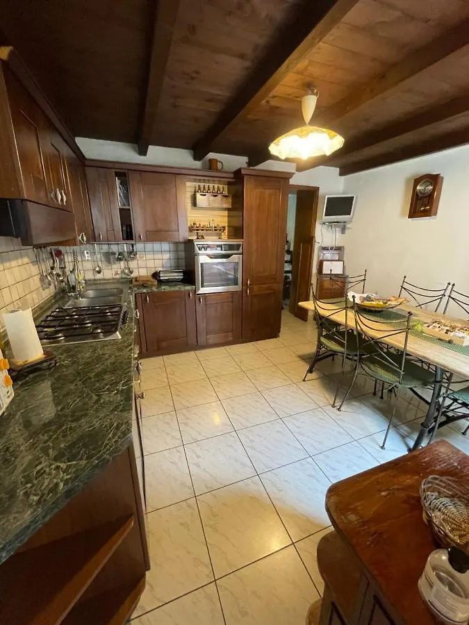 Borgo Magico A Due Passi Dalla Rocchetta Mattei Apartment Riola