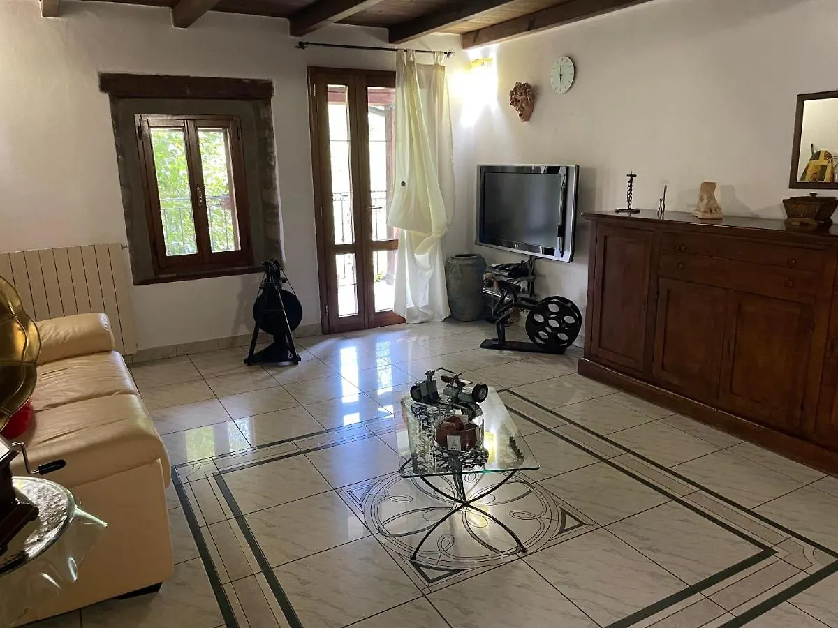 Borgo Magico A Due Passi Dalla Rocchetta Mattei Riola